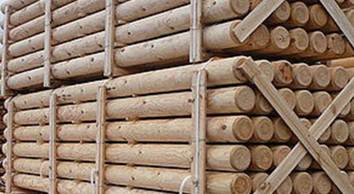 Industrie: Holzwerkstoffe - Pfähle & Palisaden Holz Schäfer